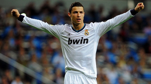 NBA官宣：76人违规罚款10万美元 恩比德赛前状态缺席却登场（NBA宣布对76人罚款10万美元：恩比德赛前标注缺席仍上场）