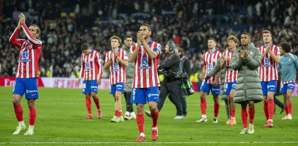 杜兰特连续得分，引领全队节奏（杜兰特连连取分，带动全队节奏）