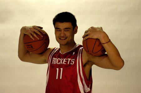 快船胜黄蜂赛后！哈登55分连破4纪录，发言惹人泪目，卢点名表扬（快船擒黄蜂！哈登55分改写4纪录，赛后动情发声催泪，泰伦-卢点名称赞）