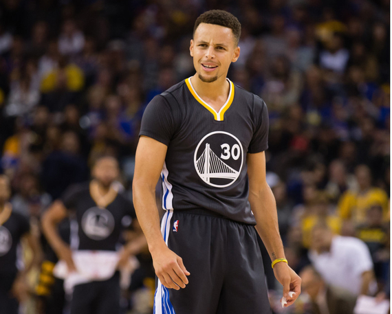 德罗西拿到执教热那亚首胜，目前带队成绩1胜2平保持不败（德罗西迎来执教热那亚首胜，开局1胜2平延续不败）