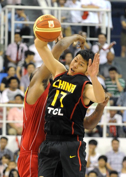 DV9：不满意平局，我们踢得比葡体更好；留队？我专注于现在（DV9：平局难令我满意，我们表现压过葡体；去留？只专注当下）