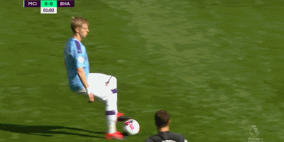 铁树开花！萨内国家队第二次双响，上次要追溯到21年11月（久违的爆发！萨内国家队再度梅开二度，上一次还在2021年11月）