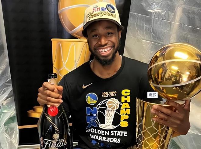 莫利纳：这家俱乐部要求你在客场也要有出色表现（莫利纳：在这家俱乐部，客场同样必须踢出高水平）