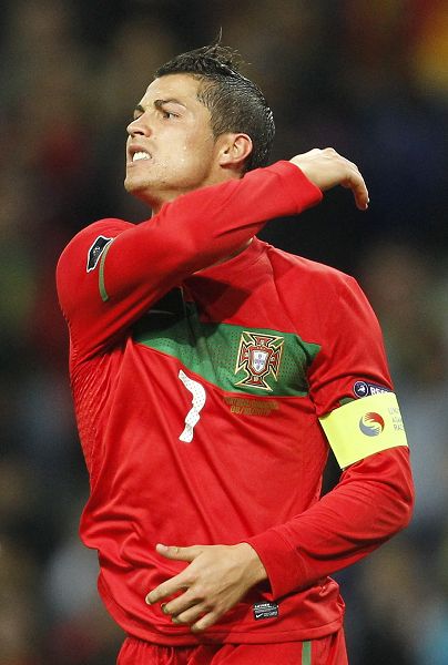 加纳乔中柱，切尔西0-0伯恩茅斯三轮不胜，连续13场英超进球终结（加纳乔中框，切尔西0-0伯恩茅斯遭三轮不胜，英超13连场进球纪录终结）