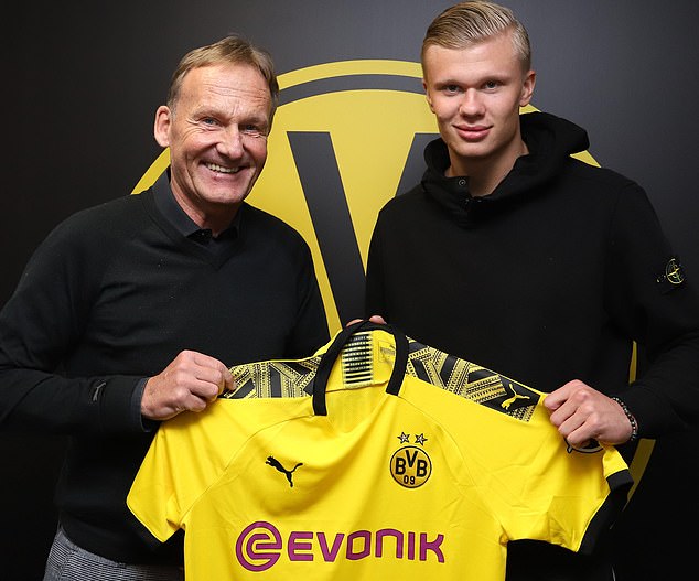 3-0横扫！英超争冠形势大变，曼城豪取3连胜，只落后阿森纳2分（3-0大胜改写争冠走势：曼城豪取三连胜，距阿森纳仅差2分）