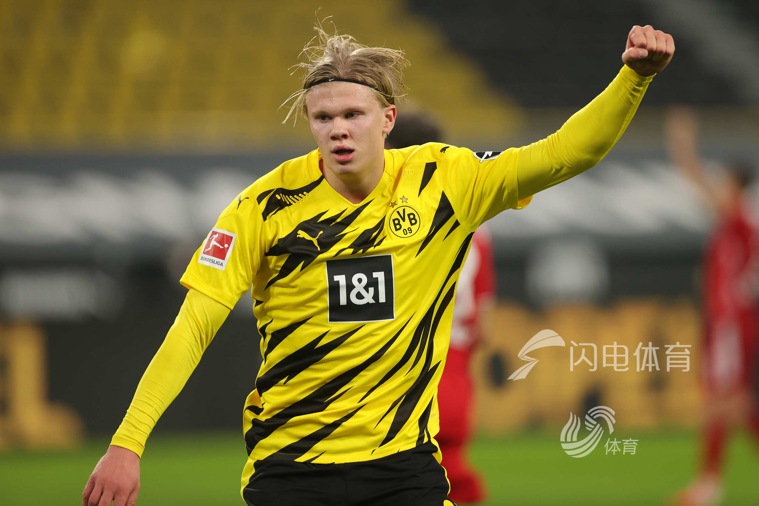 邓涵文社媒发文告别三镇：感谢俱乐部和这里的所有人