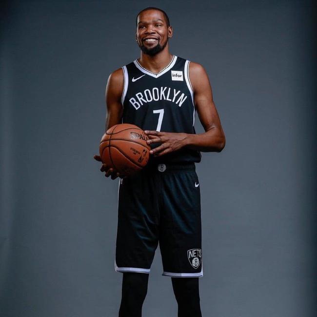 克雷莫内塞3-1博洛尼亚，瓦尔迪双响，帕耶罗破门（克雷莫内塞3比1力克博洛尼亚：瓦尔迪梅开二度，帕耶罗破门）