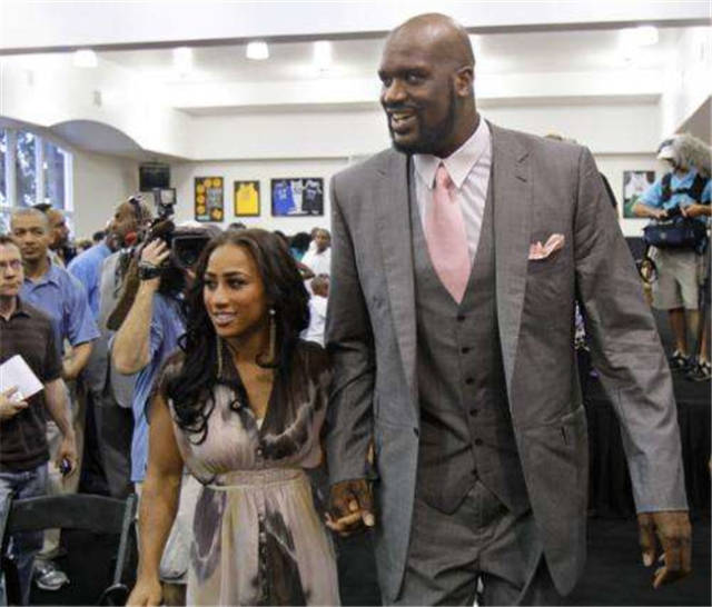 篮球火箭球员社媒晒出训练成果（火箭队球员在社媒展示训练成果）