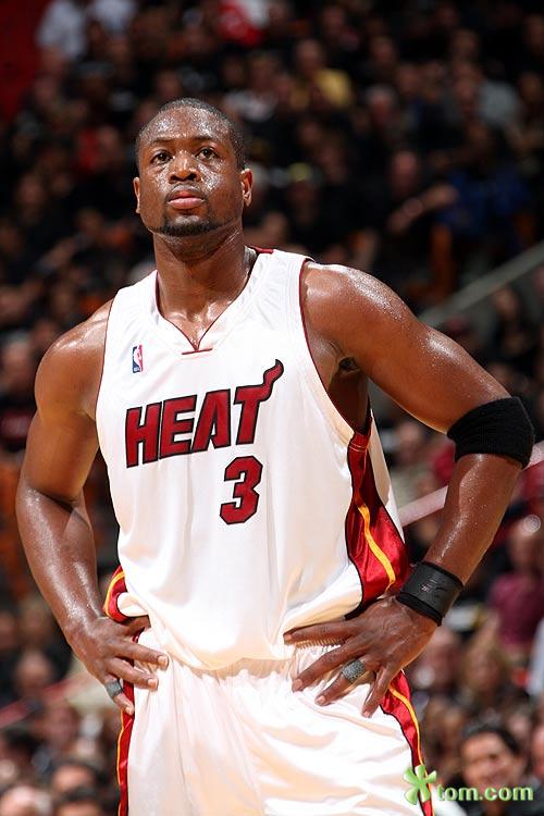 孔帕尼：明天的裁判在意甲被禁赛？我执教伯恩利也降过级（孔帕尼：明日主裁曾在意甲被停哨？我带伯恩利也经历过降级）