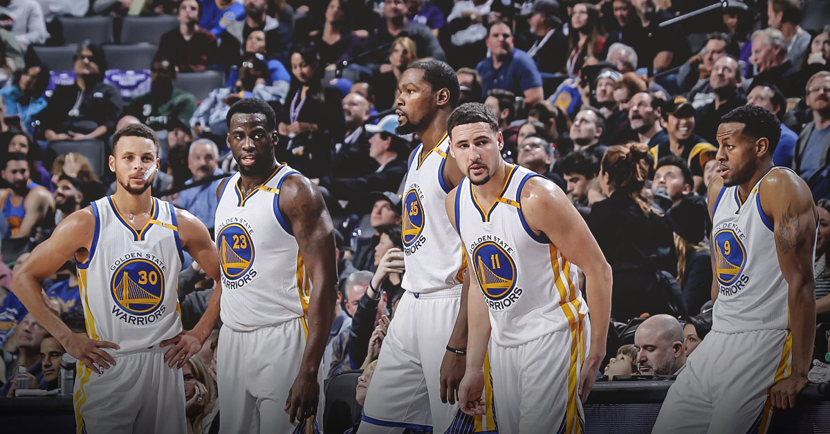 阿森纳稳住榜首期待延续奇迹（阿森纳继续领跑 盼再写传奇）