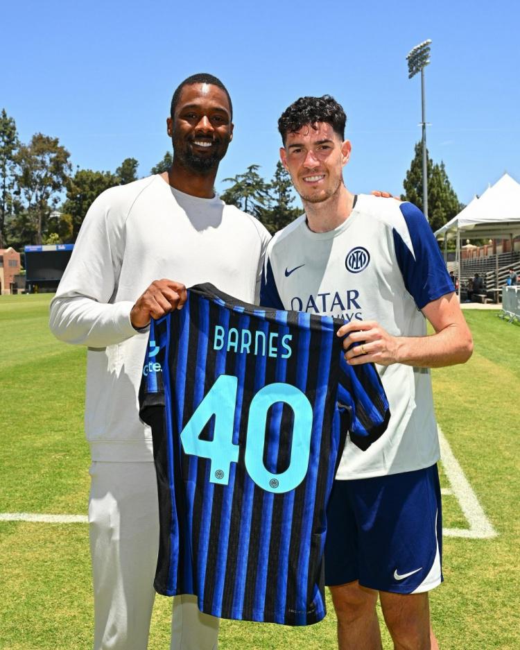 奥纳纳无缘非洲杯，真不怪曼联，这里头水很深、很深（奥纳纳缺席非洲杯：不怪曼联，背后内情水太深）