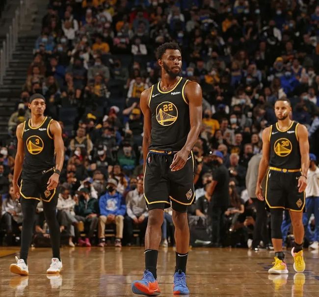 久违了，贝尔纳代斯基时隔6年再次在欧战中取得进球（贝尔纳代斯基阔别六年再度在欧战破门）